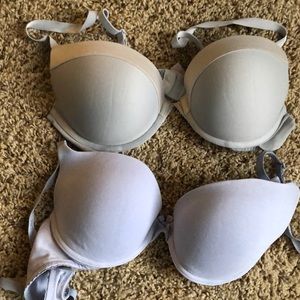 Two Victoria secret bras